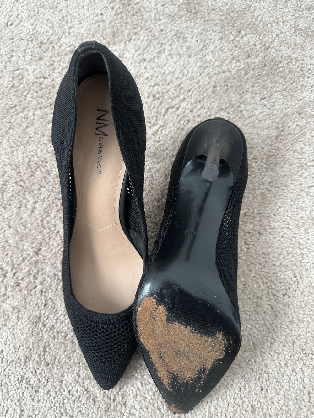 Neiman Marcus Black Knit Pointed-Toe Heels - Picture 3 of 4